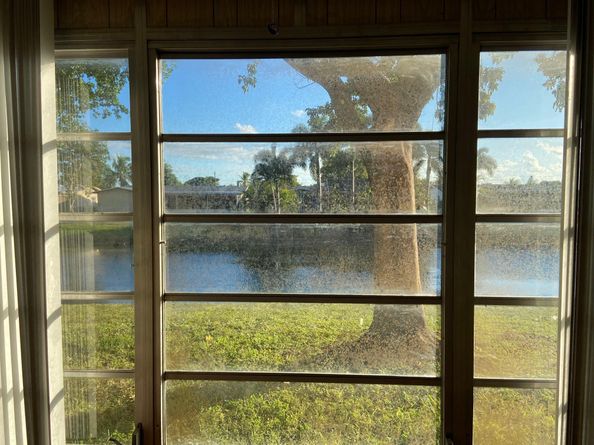 9370 Sunrise Lakes Blvd 105, Sunrise FL 33322