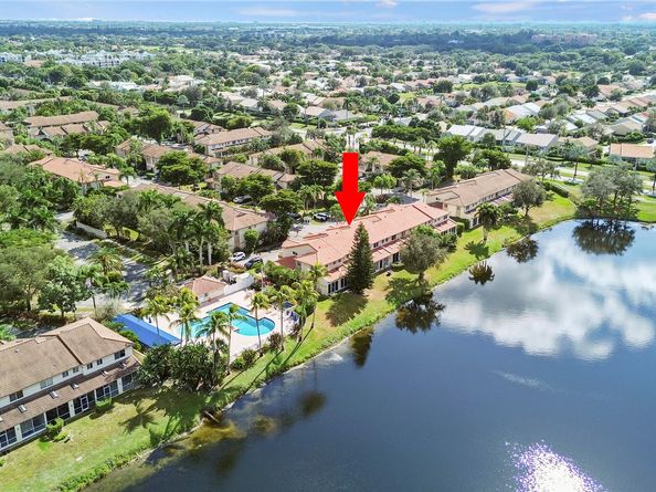 6822 Via Regina, Boca Raton FL 33433