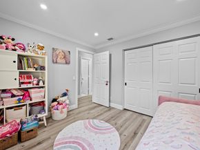 6822 Via Regina, Boca Raton FL 33433