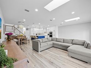 6822 Via Regina, Boca Raton FL 33433