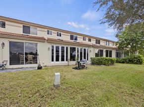 6822 Via Regina, Boca Raton FL 33433