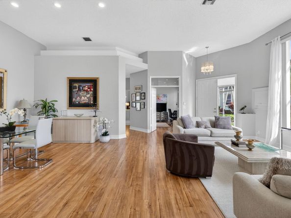 7669 Rockford Road, Boynton Beach FL 33472