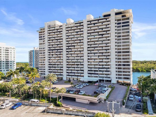 936 Intracoastal Dr 17G, Fort Lauderdale FL 33304