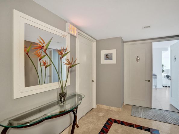 936 Intracoastal Dr 17G, Fort Lauderdale FL 33304