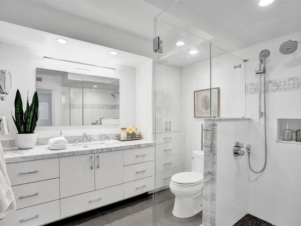 936 Intracoastal Dr 17G, Fort Lauderdale FL 33304