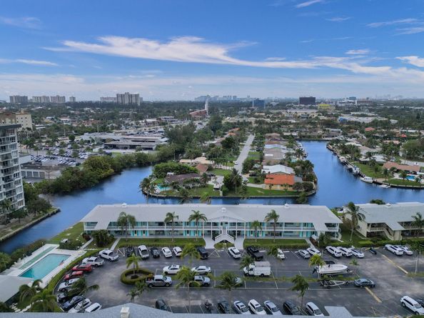 931 SE 9th Ave 13, Pompano Beach FL 33060