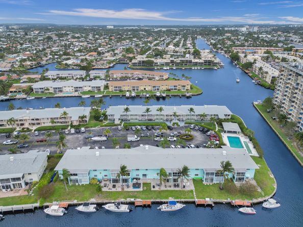 931 SE 9th Ave 13, Pompano Beach FL 33060