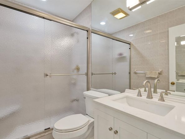 931 SE 9th Ave 13, Pompano Beach FL 33060