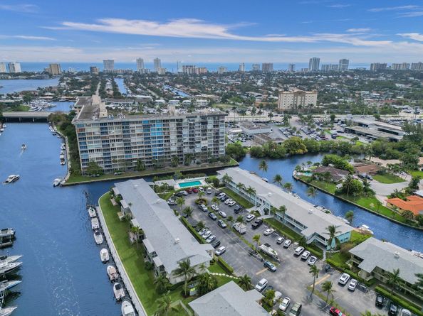 931 SE 9th Ave 13, Pompano Beach FL 33060