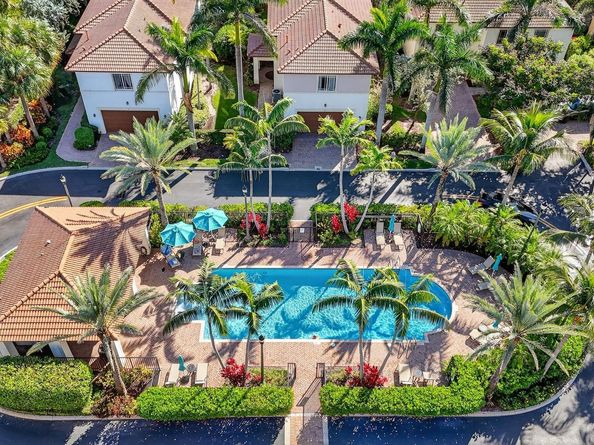 591 NW Library Commons Way, Boca Raton FL 33432