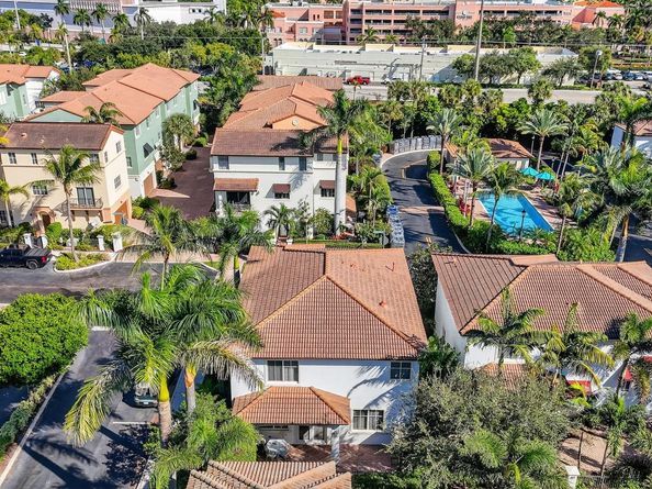 591 NW Library Commons Way, Boca Raton FL 33432