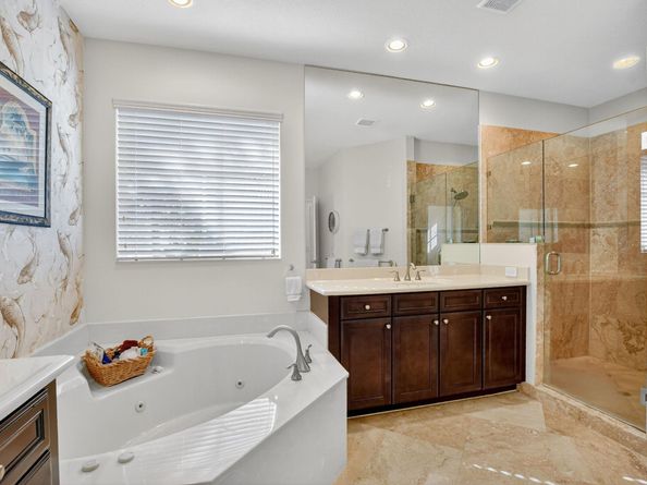 591 NW Library Commons Way, Boca Raton FL 33432