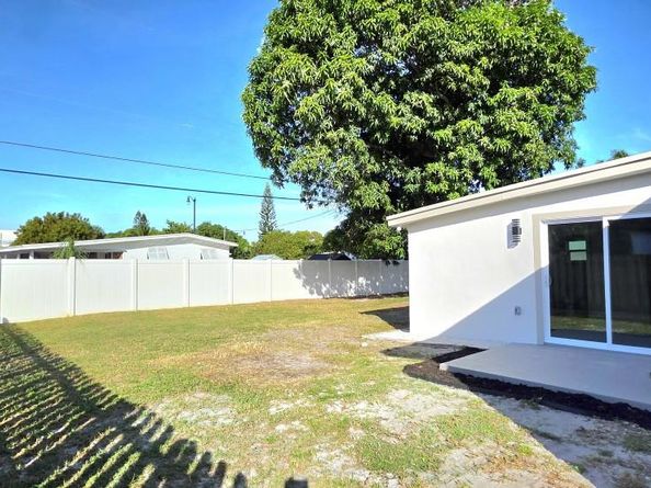 4531 NE 15th Ave, Pompano Beach FL 33064