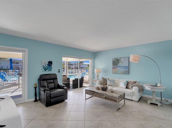 2864 NE 33rd Ct 105, Fort Lauderdale FL 33306