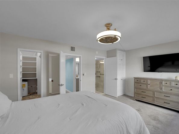 2864 NE 33rd Ct 105, Fort Lauderdale FL 33306