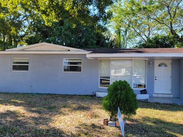 730 SW 67TH Ter, Pembroke Pines FL 33023