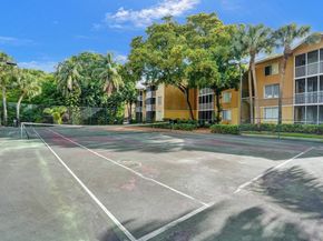 4015 W Mcnab Road D204, Pompano Beach FL 33069