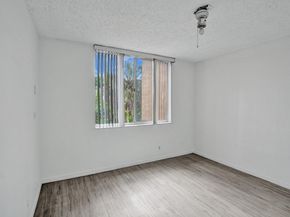 4015 W Mcnab Road D204, Pompano Beach FL 33069