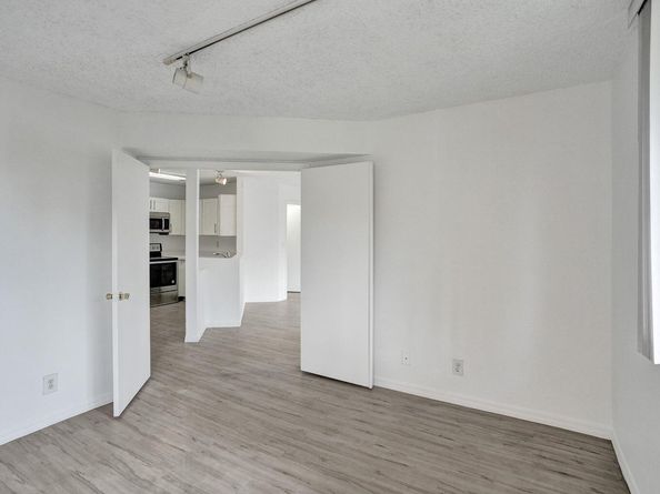 4015 W Mcnab Road D204, Pompano Beach FL 33069