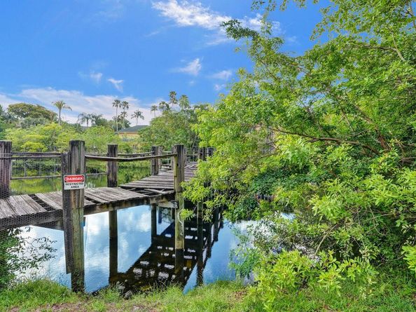 4015 W Mcnab Road D204, Pompano Beach FL 33069