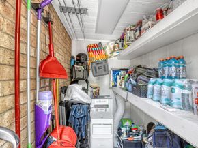 923 Springdale Circle, Palm Springs FL 33461