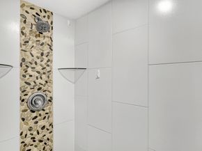 923 Springdale Circle, Palm Springs FL 33461