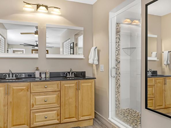 923 Springdale Circle, Palm Springs FL 33461