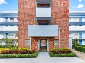 1810 New Palm Way 216, Boynton Beach FL 33435