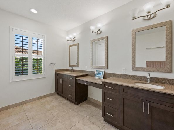 180 Sword Fern Place, Wellington FL 33414