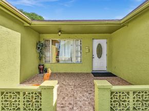 3400 NW 39th Ave, Lauderdale Lakes FL 33309