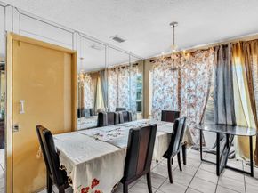 3400 NW 39th Ave, Lauderdale Lakes FL 33309