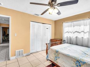 3400 NW 39th Ave, Lauderdale Lakes FL 33309