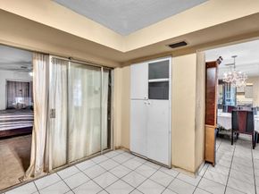 3400 NW 39th Ave, Lauderdale Lakes FL 33309