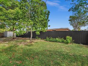 3400 NW 39th Ave, Lauderdale Lakes FL 33309