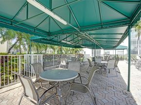 7623 Southampton Ter 302, Tamarac FL 33321