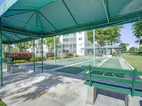 7623 Southampton Ter 302, Tamarac FL 33321