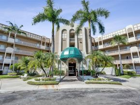 7623 Southampton Ter 302, Tamarac FL 33321