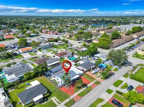 10120 SW 38th Ter, Miami FL 33165