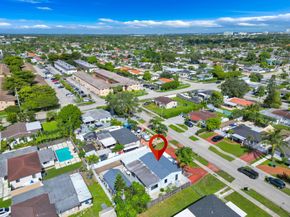 10120 SW 38th Ter, Miami FL 33165