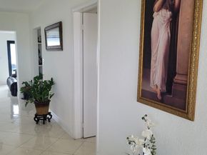 10120 SW 38th Ter, Miami FL 33165