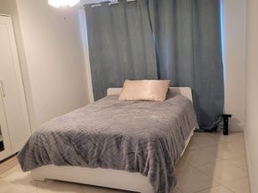 10120 SW 38th Ter, Miami FL 33165