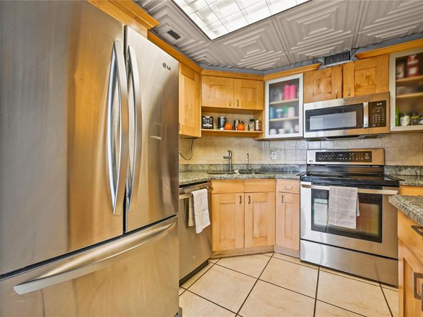 133 N Pompano Beach Blvd 702, Pompano Beach FL 33062