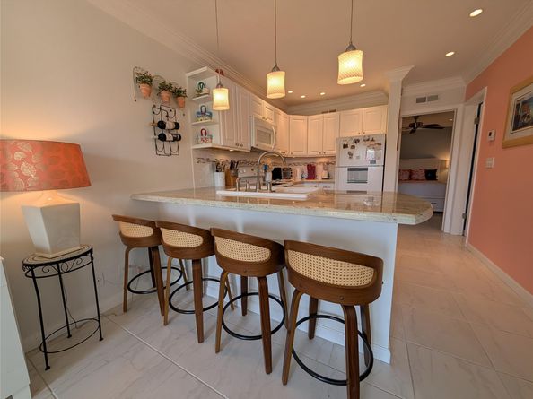 2808 NE 33rd Ct 101, Fort Lauderdale FL 33306