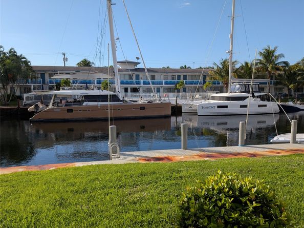 2808 NE 33rd Ct 101, Fort Lauderdale FL 33306
