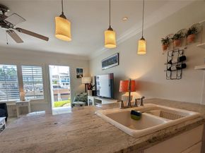 2808 NE 33rd Ct 101, Fort Lauderdale FL 33306