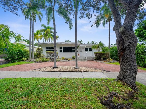 1311 Monroe St, Hollywood FL 33019