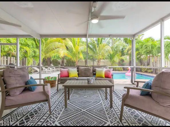 1311 Monroe St, Hollywood FL 33019