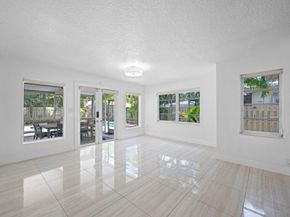 1311 Monroe St, Hollywood FL 33019