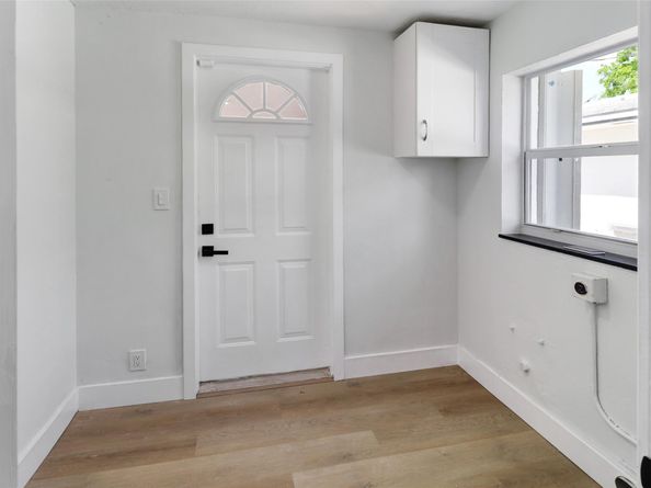 104 SE 10th Ave, Pompano Beach FL 33060