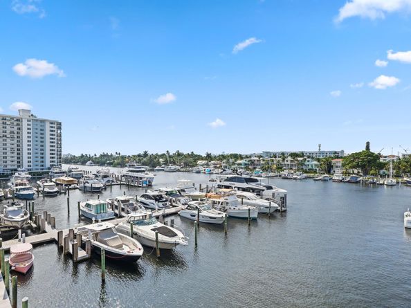 100 Macfarlane Drive 4c, Delray Beach FL 33483